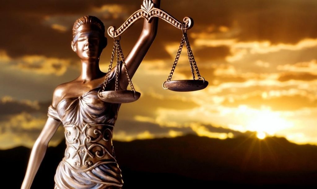 Para Mayor Compensación Consulte con los Abogados de Contratos de Compensación Laboral Cercas de Mí en South Gate California
